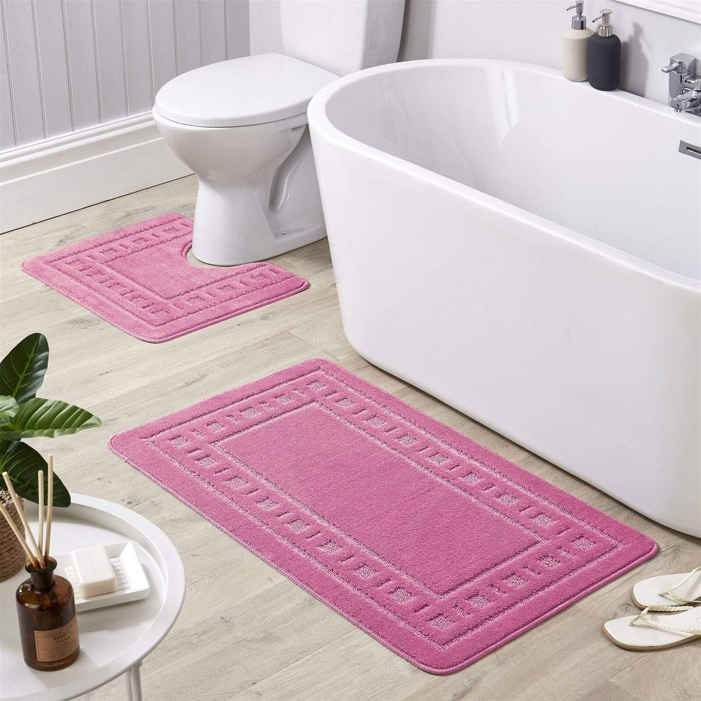 OLIVIA ROCCO basics Bath Mat BLUSH PINK Jumbo Miami Bath Mat Set Wholesale Manchester UK
