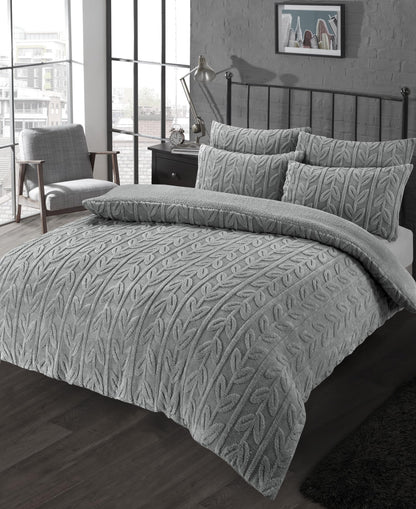 OLIVIA ROCCO Duvet Cover Leaf Printed Teddy Duvet Sets With Reversible Sherpa Fleece Fur Wholesale Manchester UK