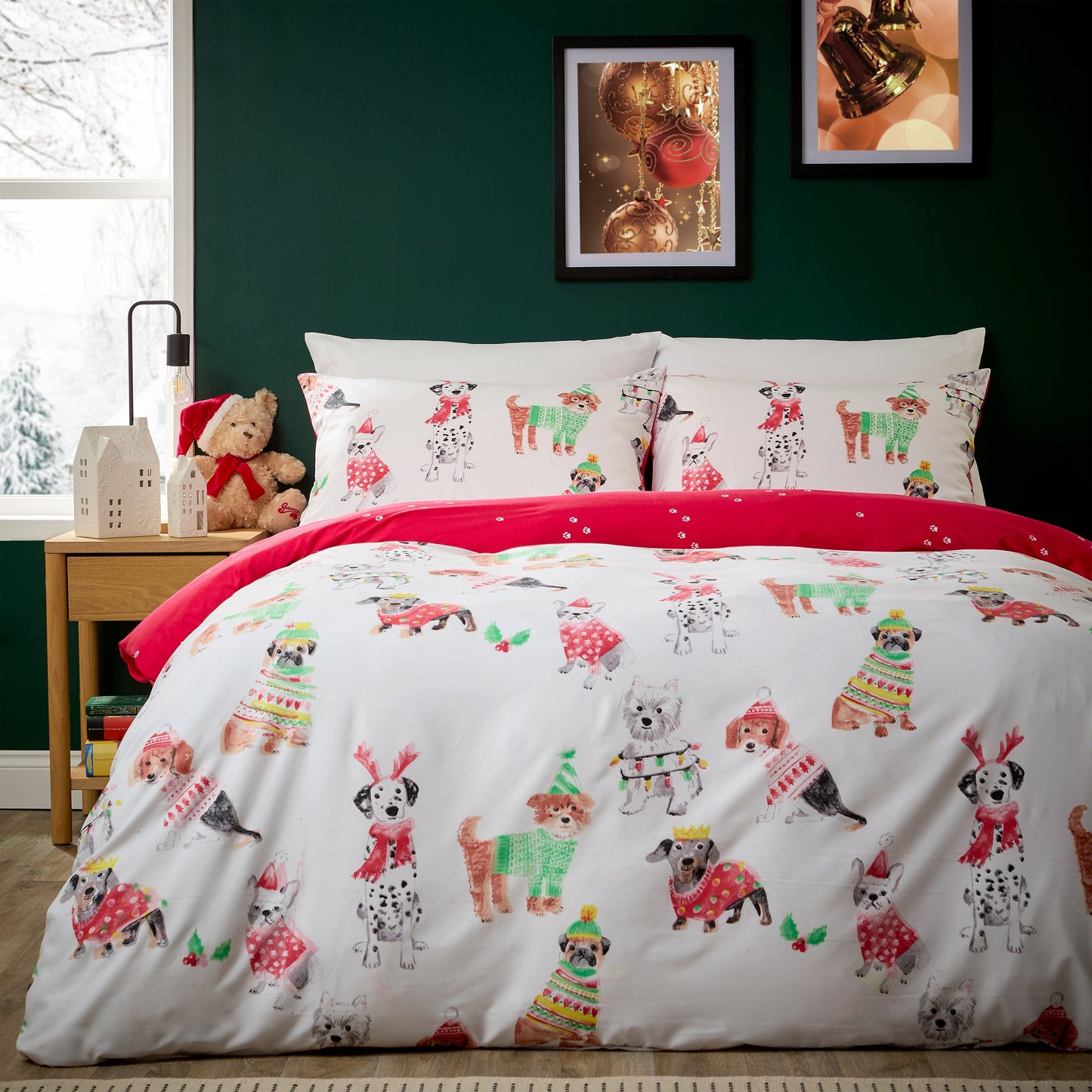 OLIVIA ROCCO Duvet Cover PAW PARTY RED / SINGLE Christmas Duvet Cover Sets Wholesale Manchester UK