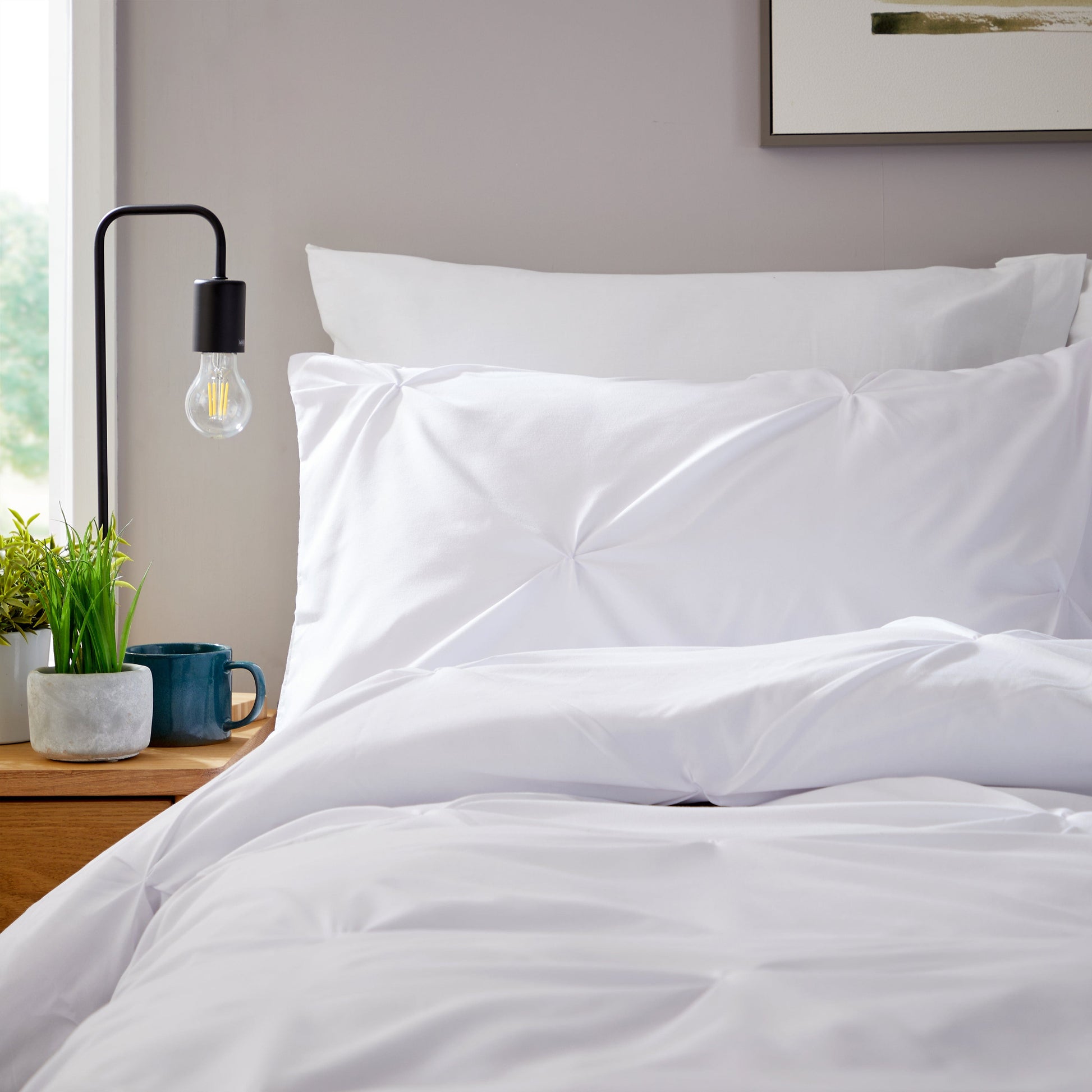 OLIVIA ROCCO Duvet Cover Pintuck White Duvet Cover Set Wholesale Manchester UK