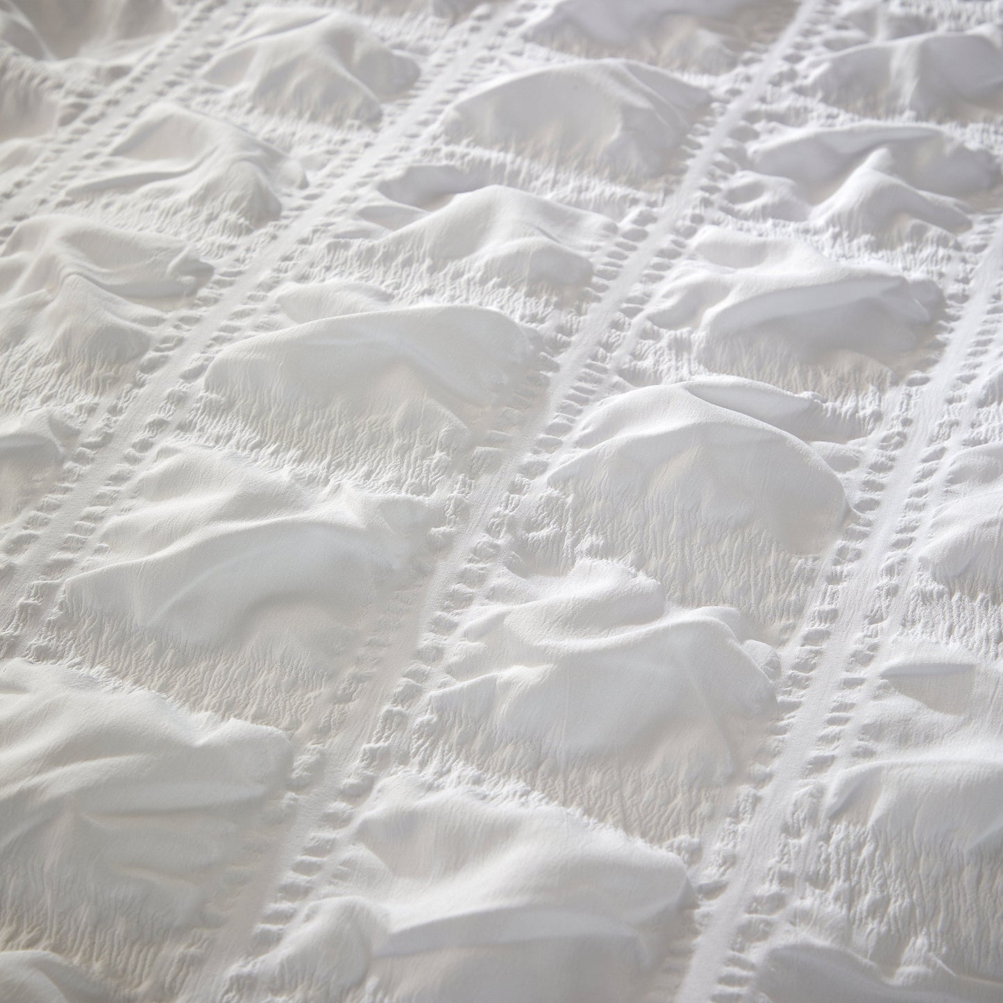 OLIVIA ROCCO Duvet Cover Soho White Duvet Cover Set Wholesale Manchester UK