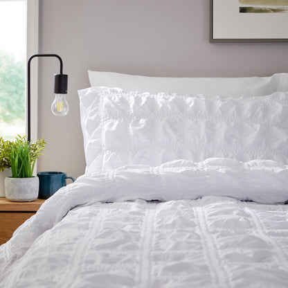 OLIVIA ROCCO Duvet Cover Soho White Duvet Cover Set Wholesale Manchester UK