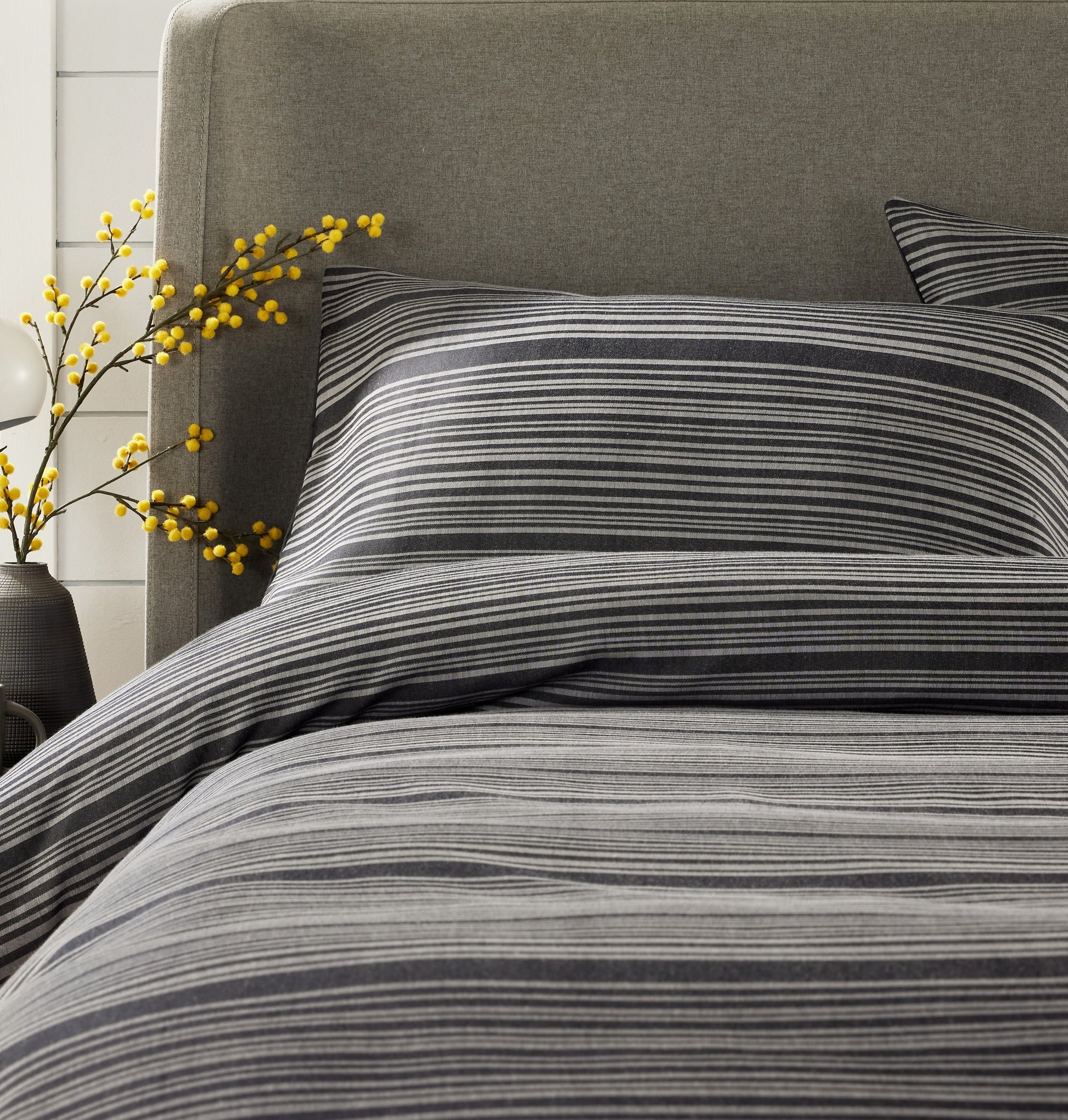 OLIVIA ROCCO Duvet Cover Stripe Jacquard Duvet Cover Set Wholesale Manchester UK