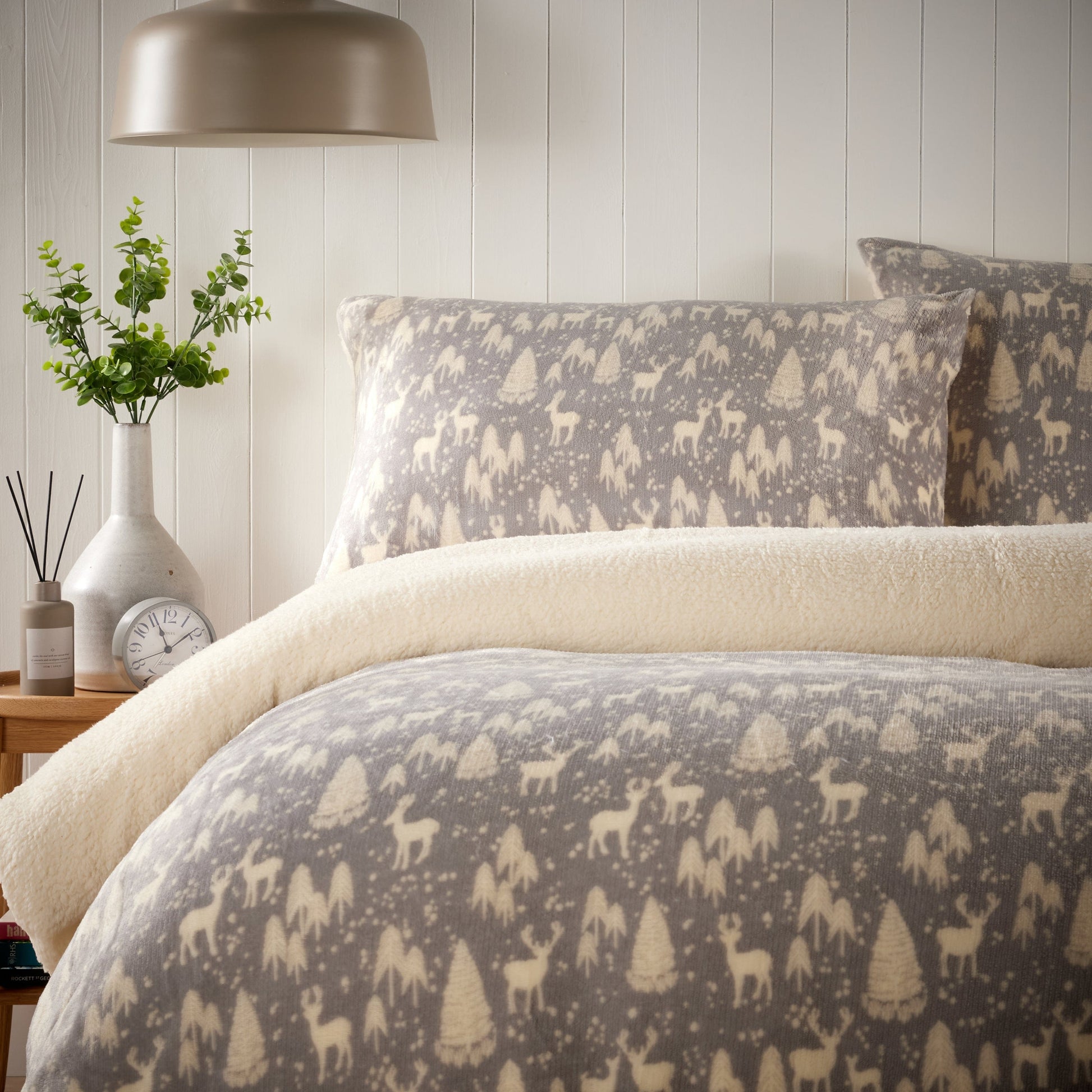 OLIVIA ROCCO Duvet Cover Woodland Animals Printed Teddy Duvet Sets With Reversible Sherpa Fleece Fur Wholesale Manchester UK