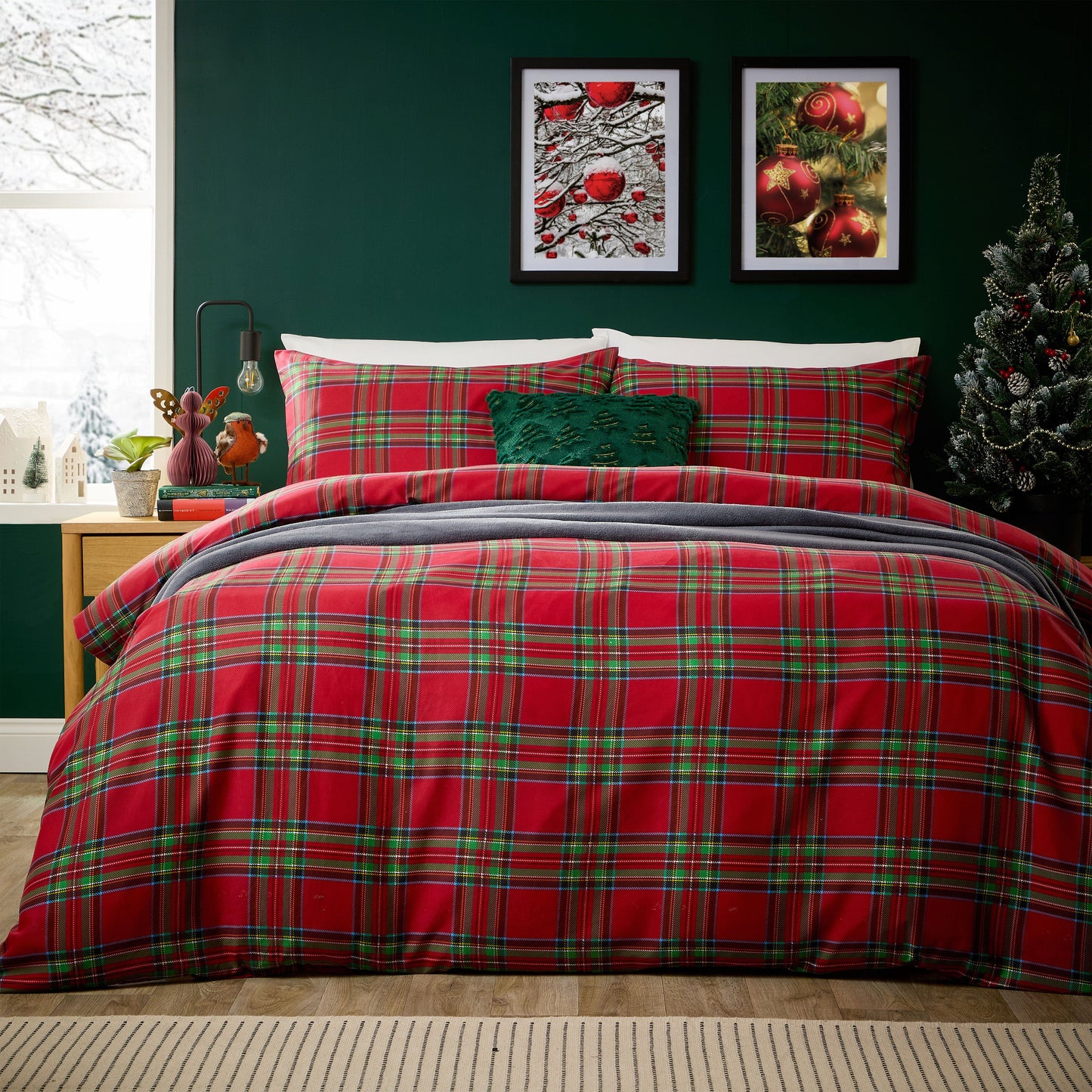 OLIVIA ROCCO Duvet Cover ZERMATT RED / SINGLE Christmas Duvet Cover Sets Wholesale Manchester UK