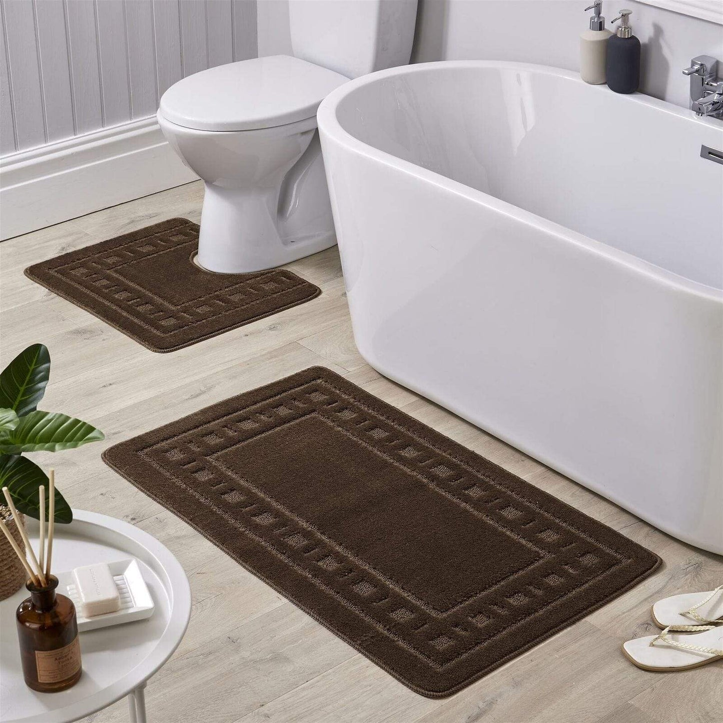 OLIVIA ROCCO basics Bath Mat CHOCOLATE Jumbo Miami Bath Mat Set Wholesale Manchester UK