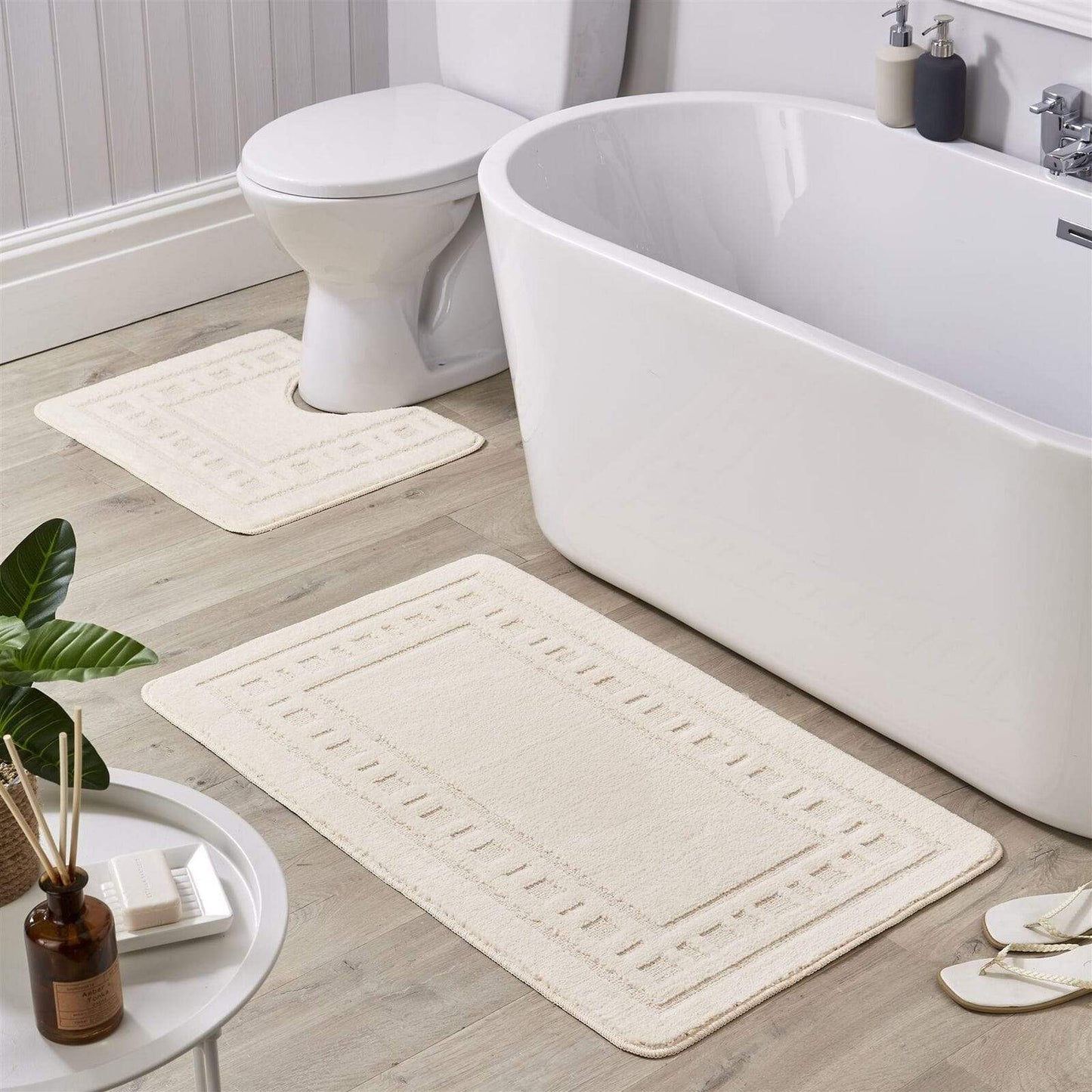 OLIVIA ROCCO basics Bath Mat CREAM Jumbo Miami Bath Mat Set Wholesale Manchester UK