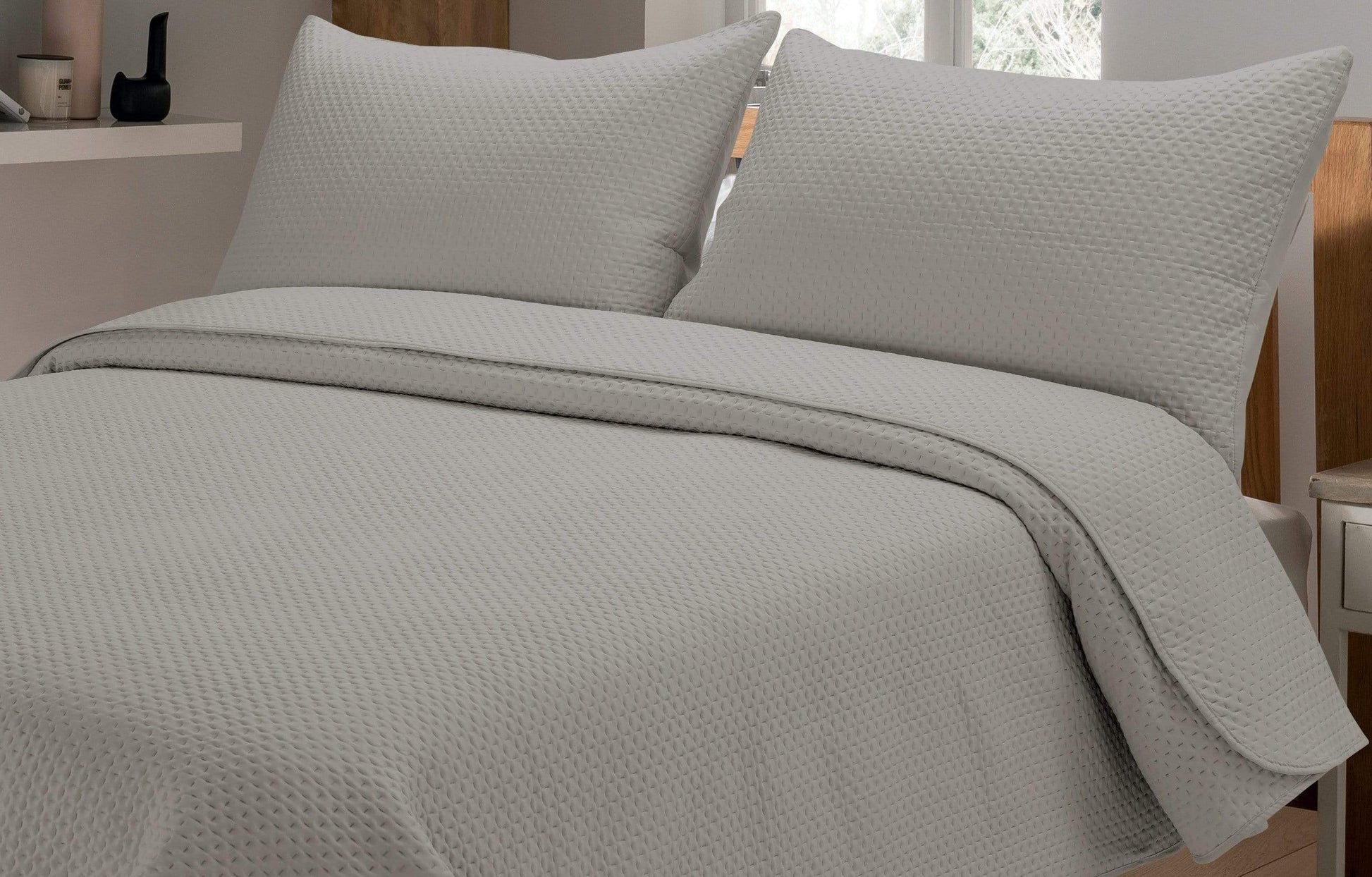 OLIVIA ROCCO Bedspead Capri Bedspread Set Wholesale Manchester UK