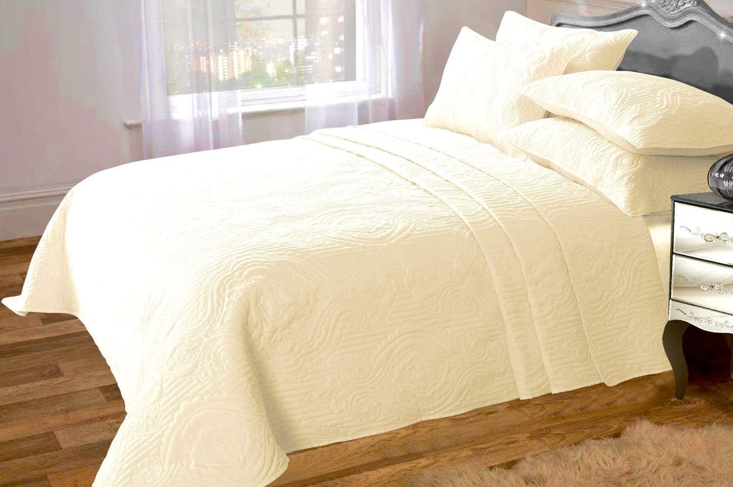 OLIVIA ROCCO Bedspead CREAM Sorrento Bedspread Set Wholesale Manchester UK