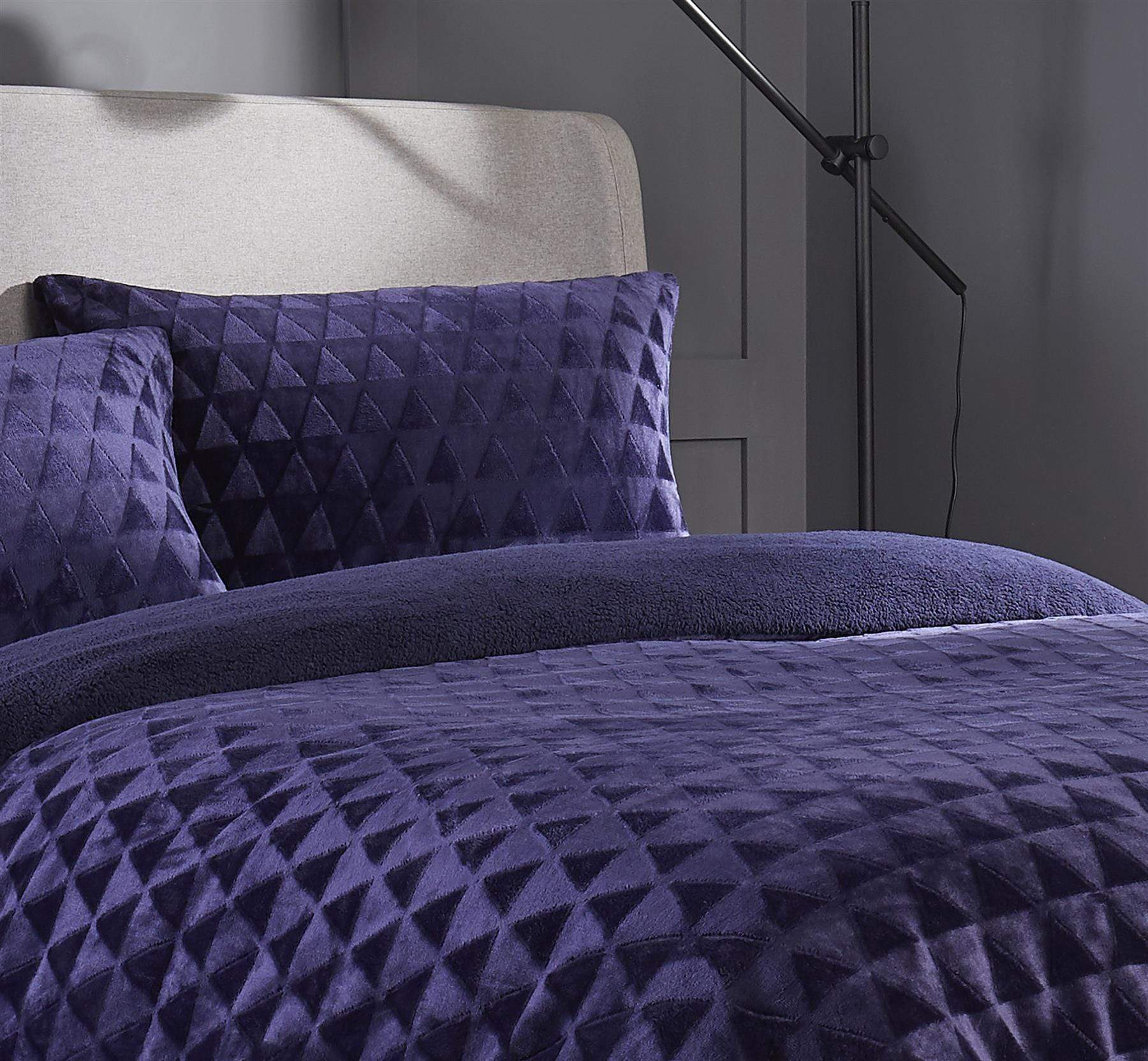 OLIVIA ROCCO Duvet Cover Geometric Reversible Teddy Duvet Set Wholesale Manchester UK