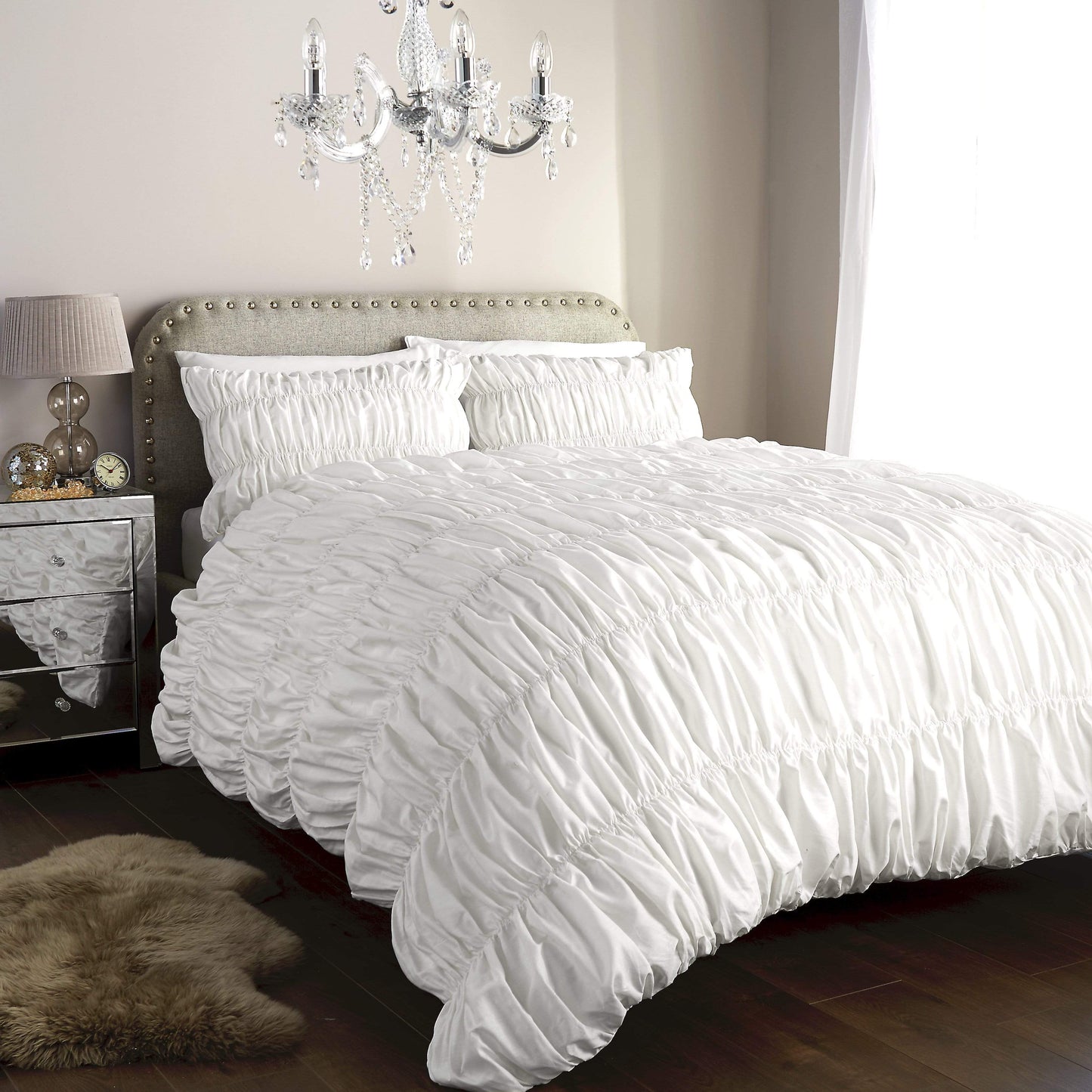 OLIVIA ROCCO Duvet Cover KING / WHITE Ruched Duvet Set Wholesale Manchester UK
