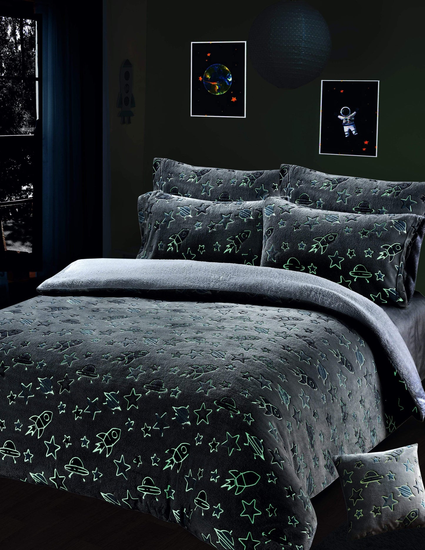 OLIVIA ROCCO Duvet Cover Outer Space Glow In The Dark Teddy Duvet Set Wholesale Manchester UK