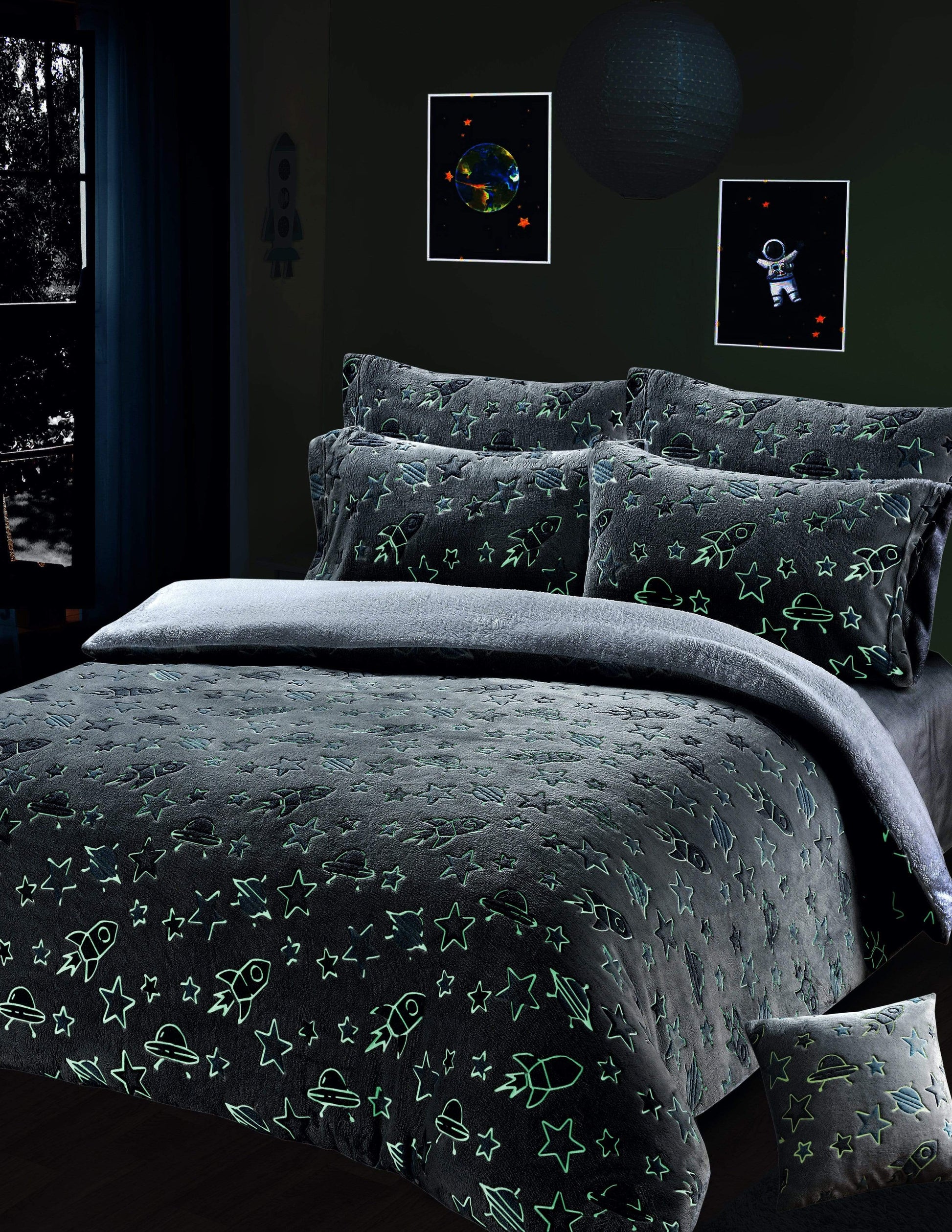 OLIVIA ROCCO Duvet Cover Outer Space Glow In The Dark Teddy Duvet Set Wholesale Manchester UK