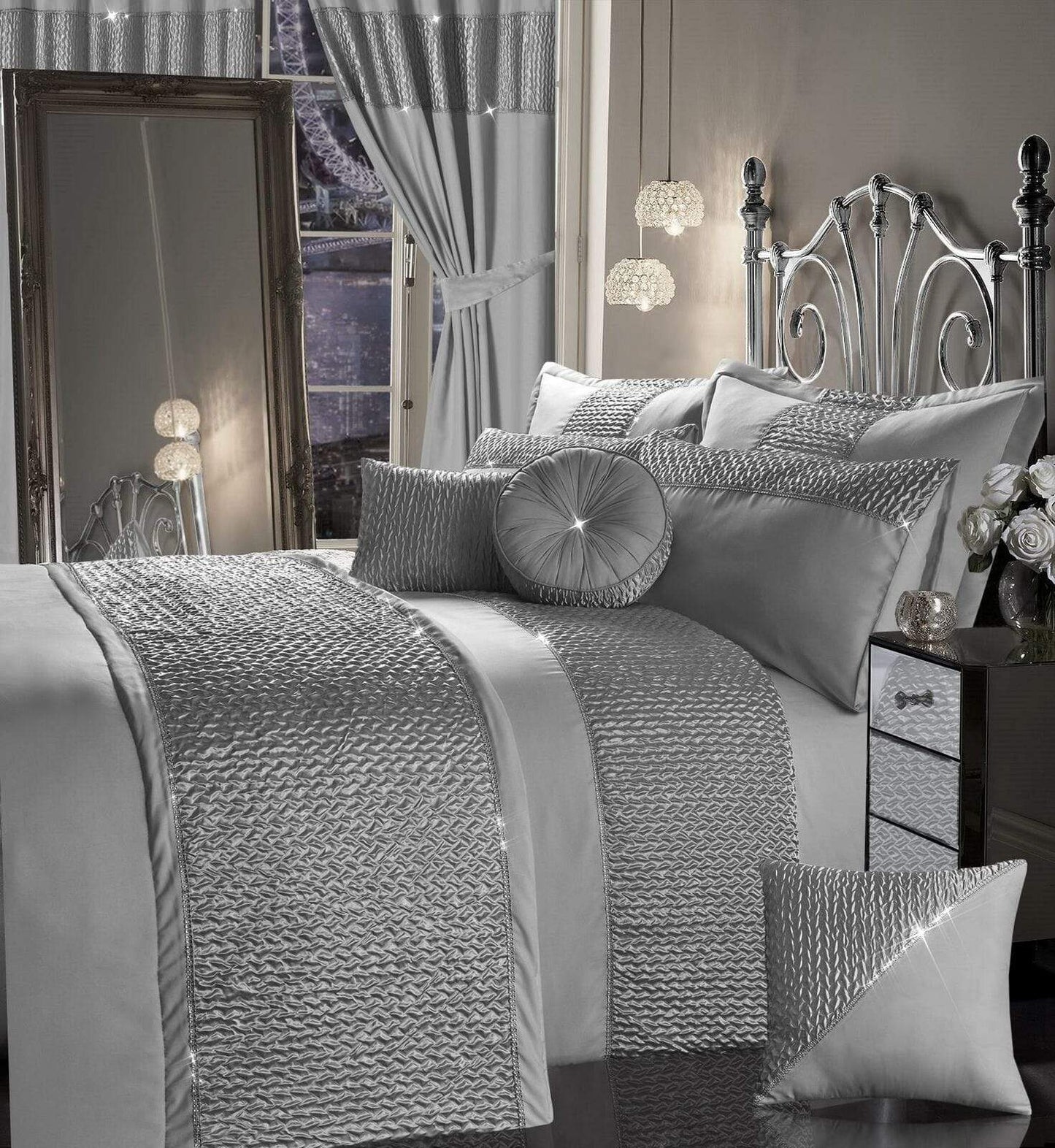 OLIVIA ROCCO Duvet Cover SILVER / DOUBLE Zenia Duvet Set Wholesale Manchester UK
