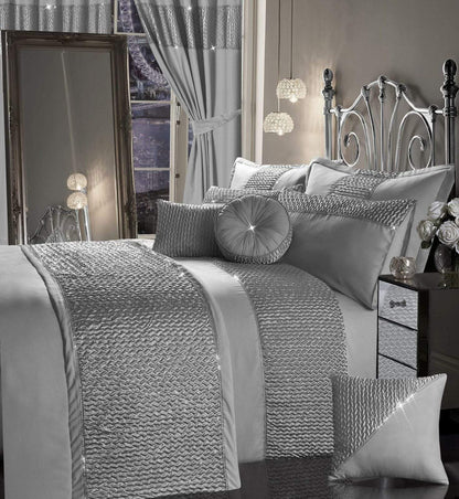 OLIVIA ROCCO Duvet Cover SILVER / DOUBLE Zenia Duvet Set Wholesale Manchester UK