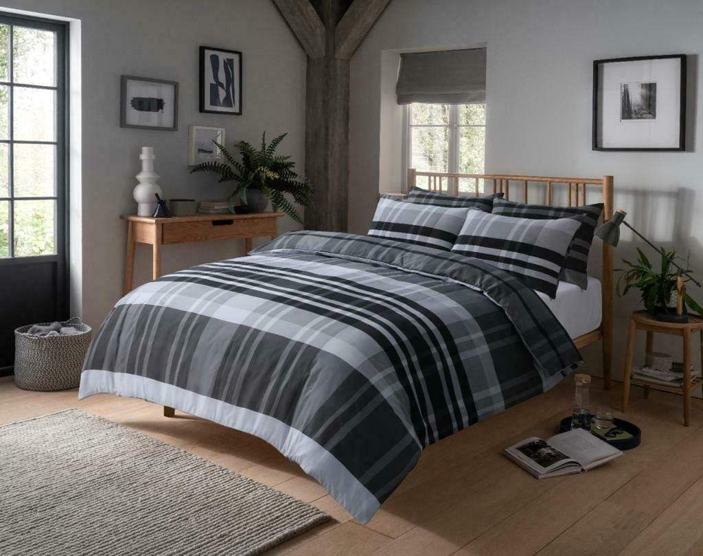 OLIVIA ROCCO Duvet Cover SINGLE / BLACK Hudson Duvet Set Wholesale Manchester UK