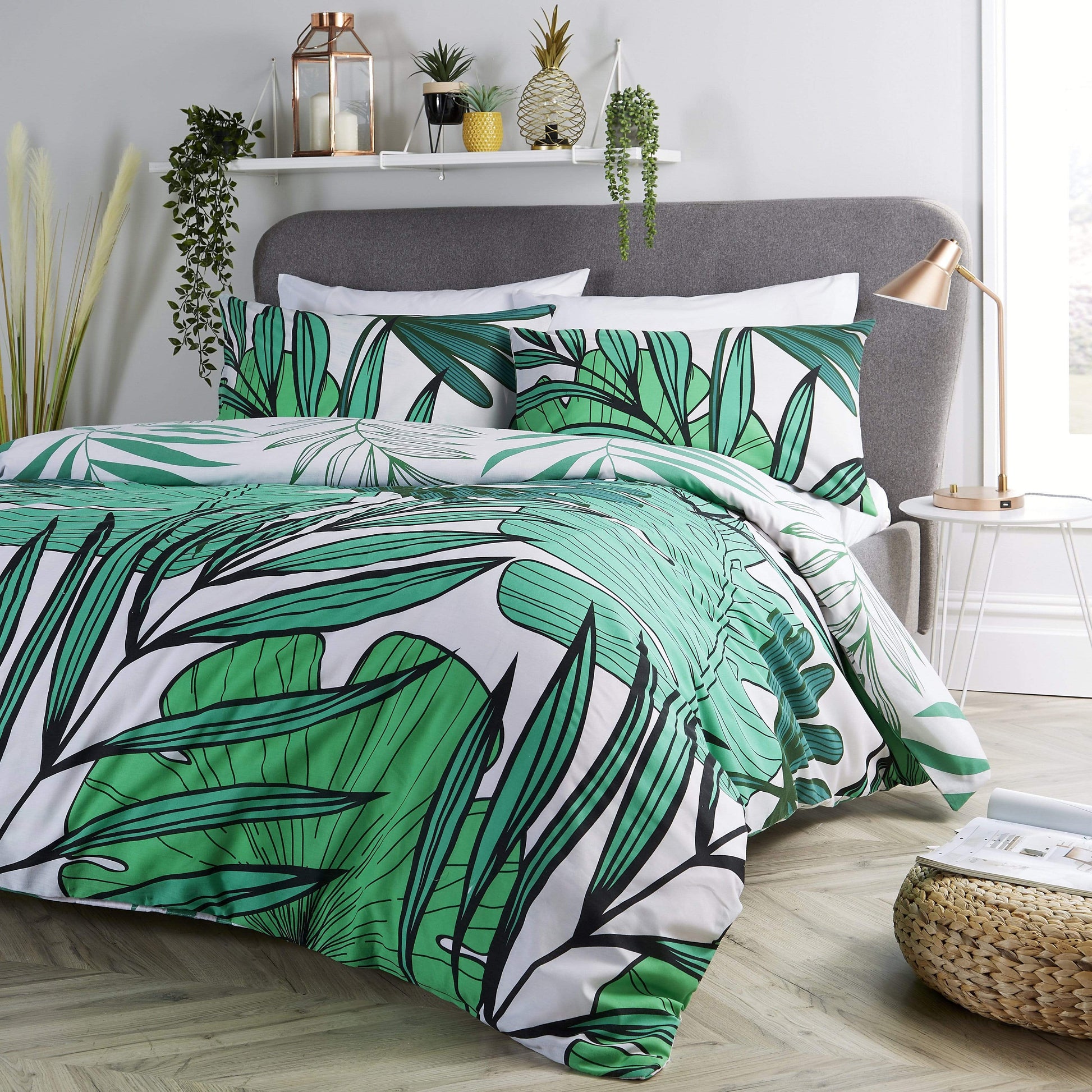 OLIVIA ROCCO Duvet Cover SINGLE / GREEN Tropical Leaf Duvet Set Wholesale Manchester UK