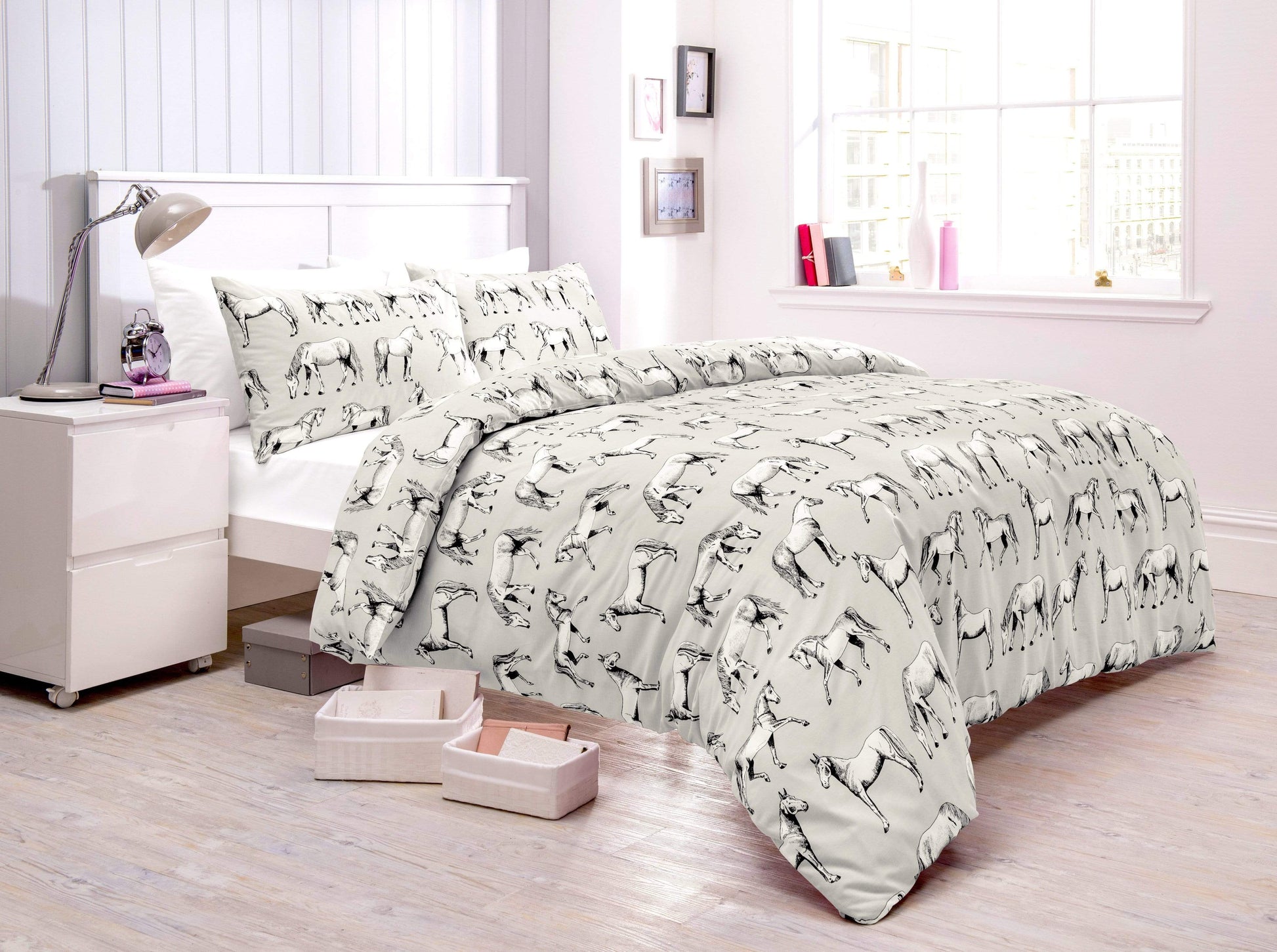 OLIVIA ROCCO Duvet Cover SINGLE / GREY Horses Duvet Set Wholesale Manchester UK