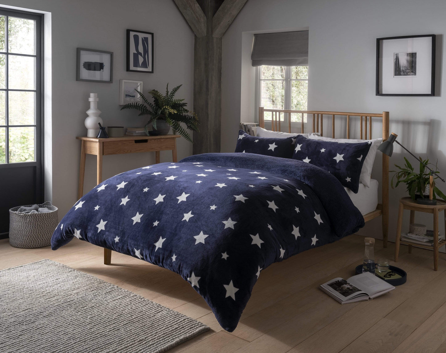 OLIVIA ROCCO Duvet Cover SINGLE / NAVY Dreamin Stars Reversible Teddy Duvet Set Wholesale Manchester UK