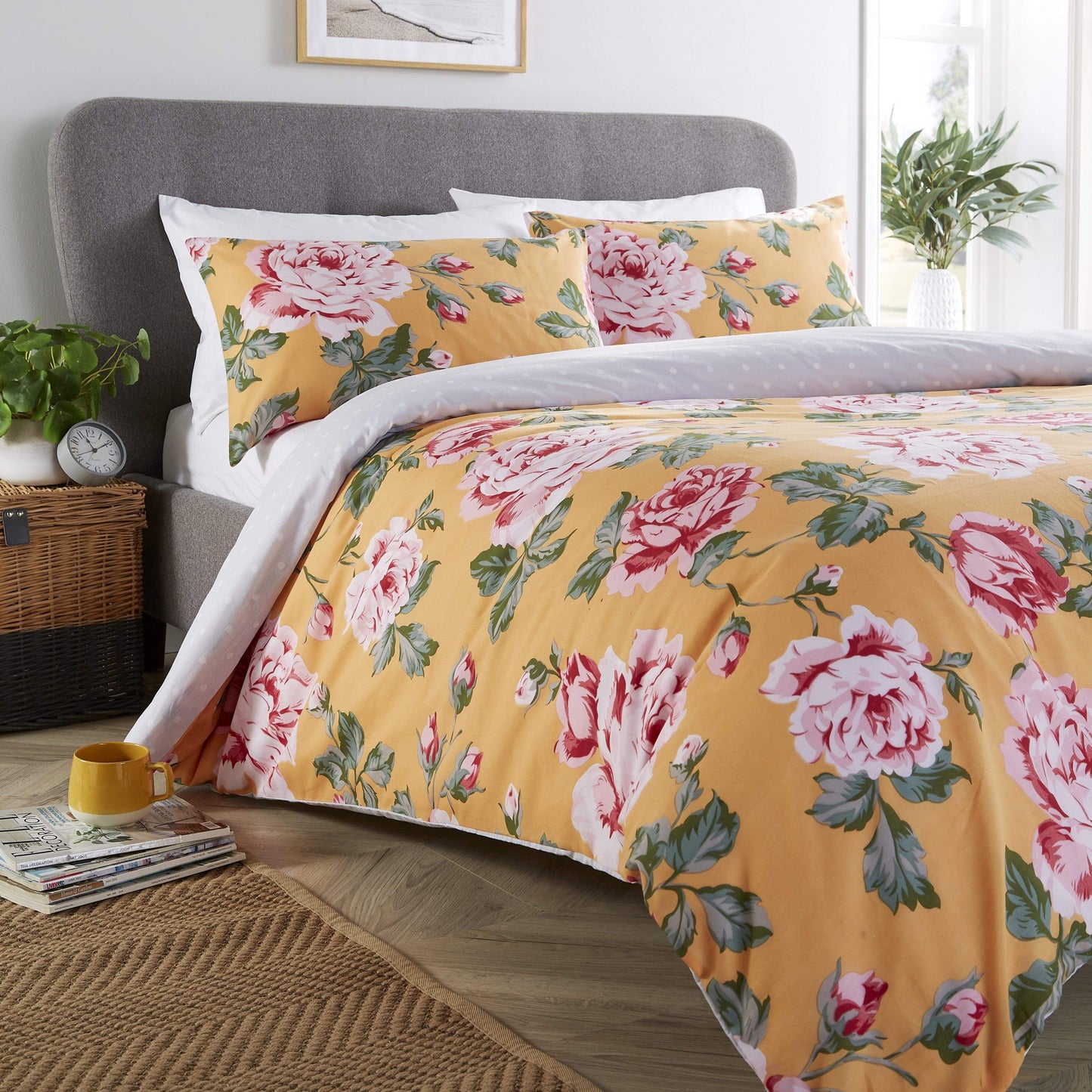 OLIVIA ROCCO Duvet Cover SINGLE / OCHRE Bloom Duvet Set Wholesale Manchester UK
