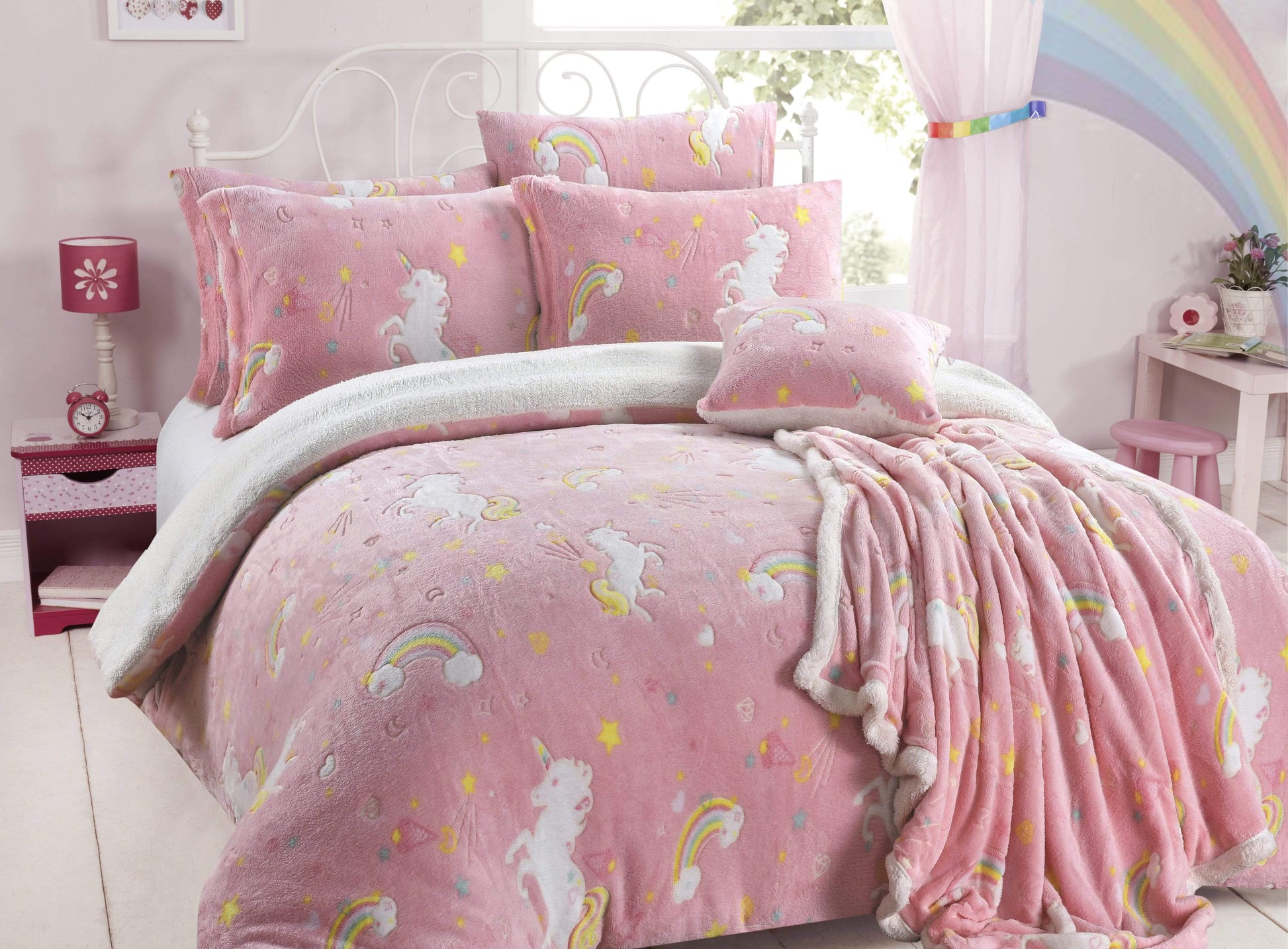 OLIVIA ROCCO Duvet Cover SINGLE Rainbow Unicorn Glow In The Dark Teddy Duvet Set Wholesale Manchester UK