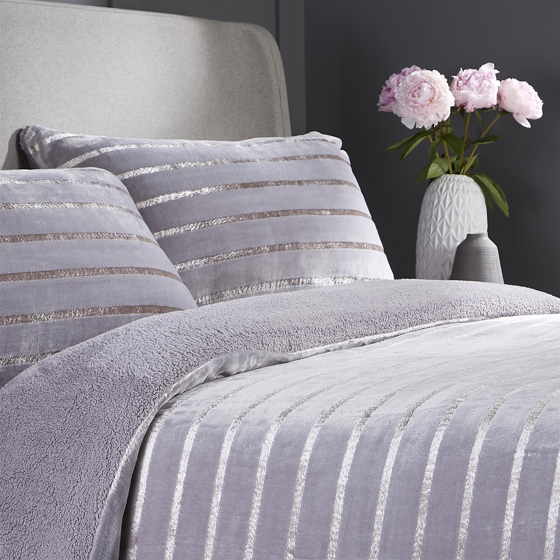 OLIVIA ROCCO Duvet Cover Stripe Reversible Teddy Duvet Set Wholesale Manchester UK