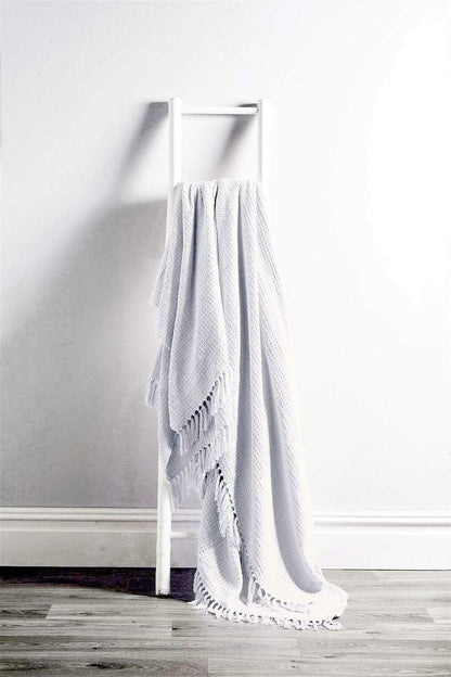 OLIVIA ROCCO Throw 127 x 152 cm / WHITE Lisbon Pure Cotton Honeycomb Throw Wholesale Manchester UK