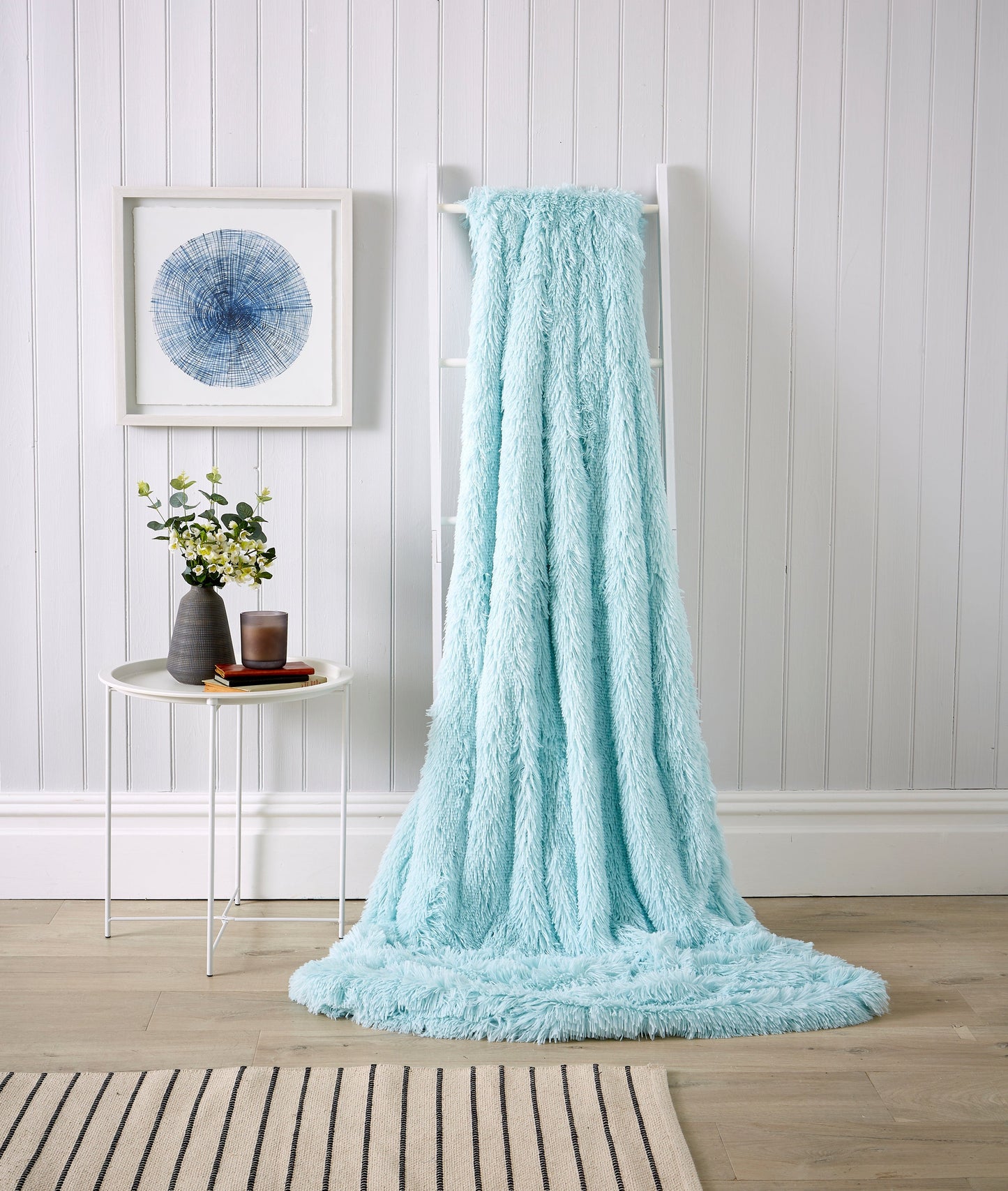 OLIVIA ROCCO Throw 150 x 200 cm / DUCKEGG Snuggle & Cuddle Throw, Fluffy Huggable Blanket Wholesale Manchester UK