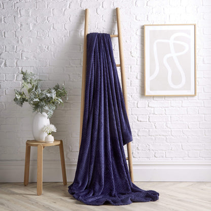 OLIVIA ROCCO Throw 150 x 200 cm / NAVY Cloud Honeycomb Throw Wholesale Manchester UK