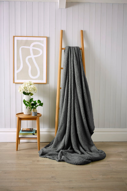 OLIVIA ROCCO Throw Fluffy Huggable Teddy Throw, Cosy & Snug Blanket Wholesale Manchester UK