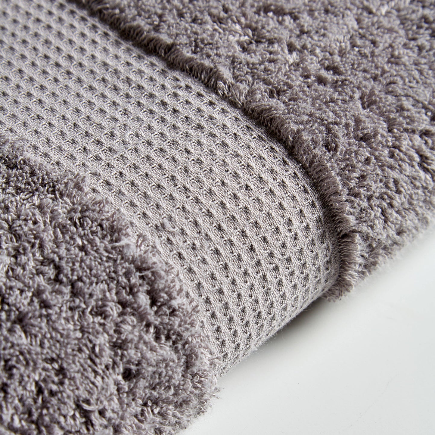 OLIVIA ROCCO Towel FACE CLOTHS / SILVER Luxe Collection 700GSM Towel Wholesale Manchester UK
