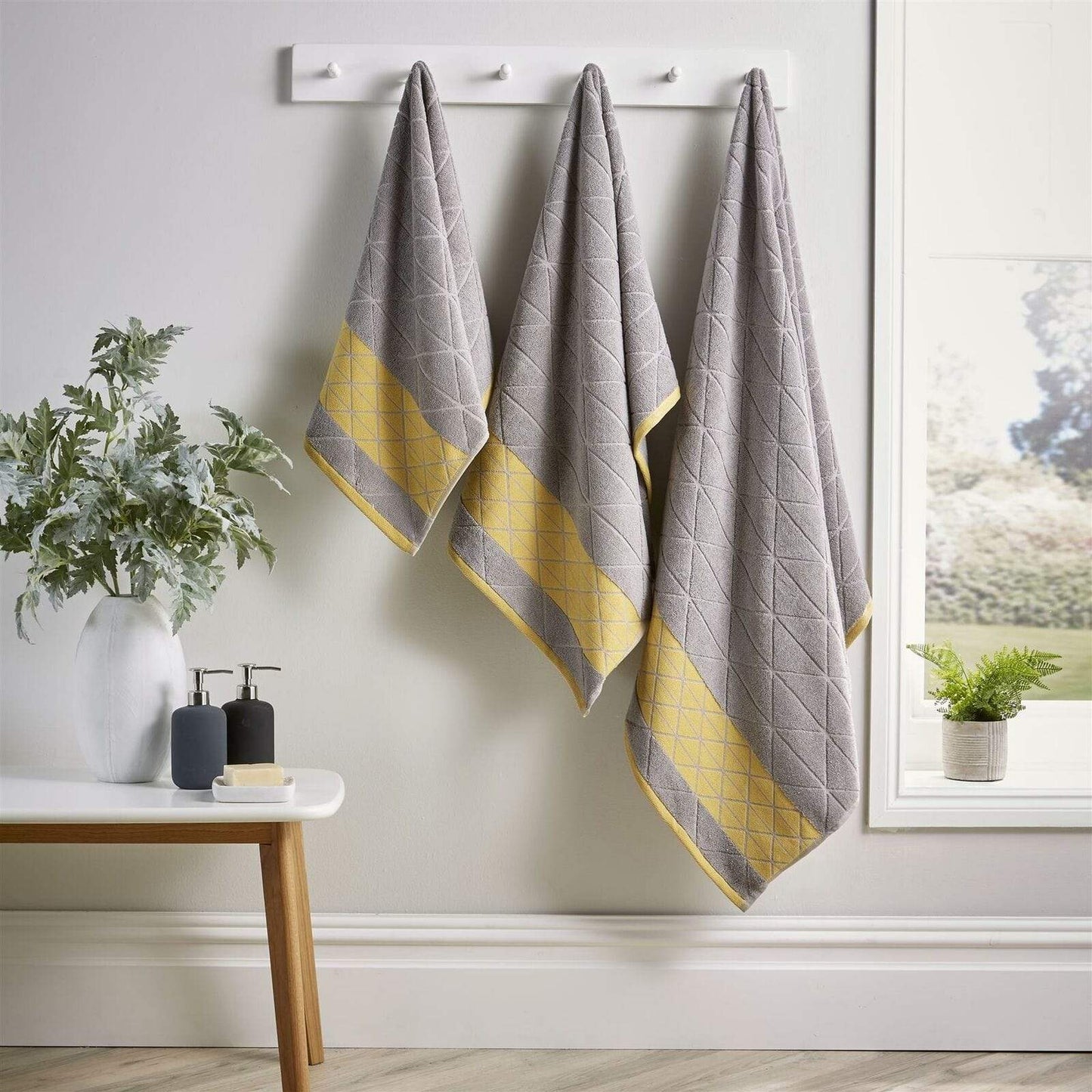 OLIVIA ROCCO Towel HAND TOWEL / GREY / OCHRE Inca Diamond Jacquard 600GSM Towels Wholesale Manchester UK