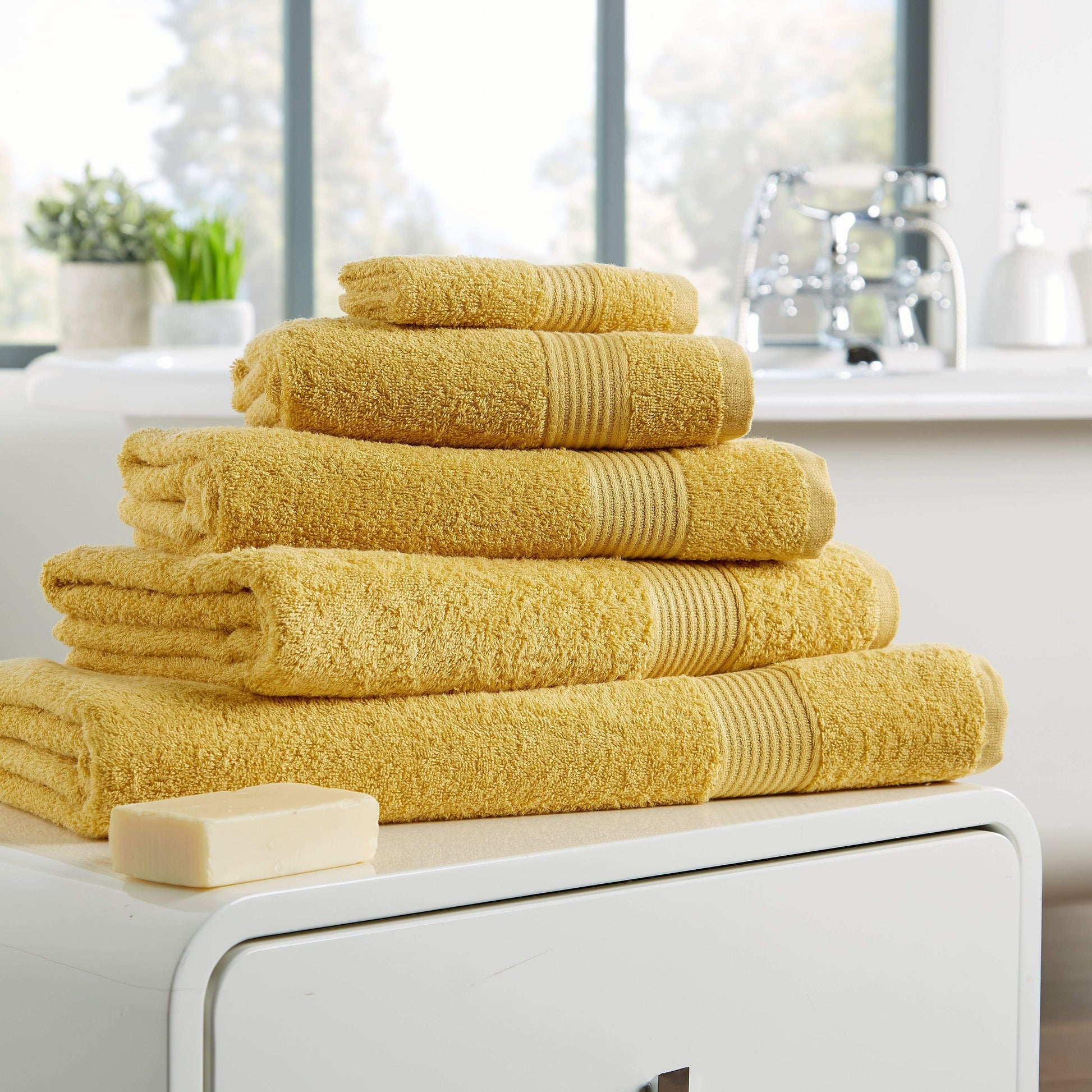 OLIVIA ROCCO Towel Home Collection 500GSM Towel Wholesale Manchester UK