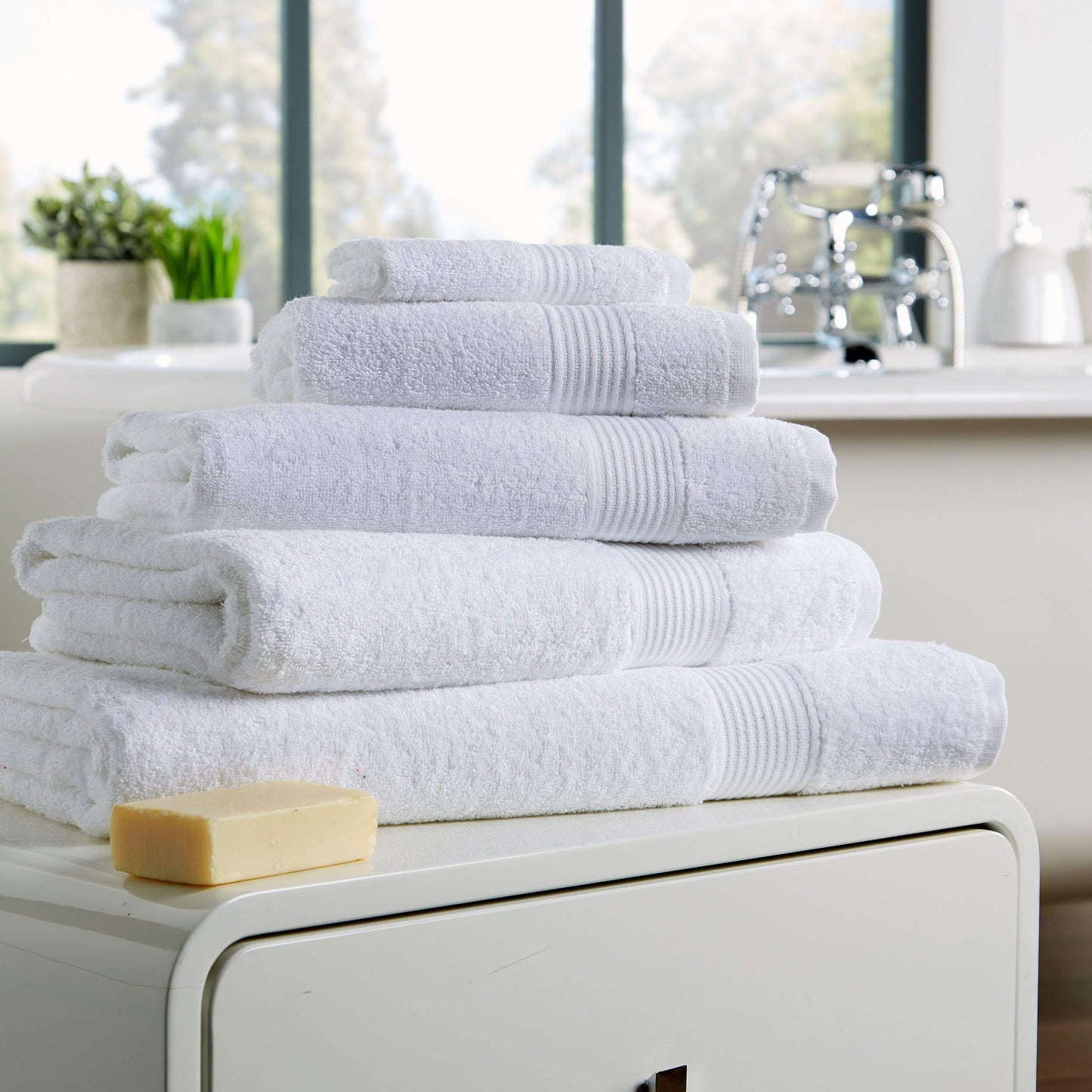 OLIVIA ROCCO Towel Home Collection 500GSM Towel Wholesale Manchester UK