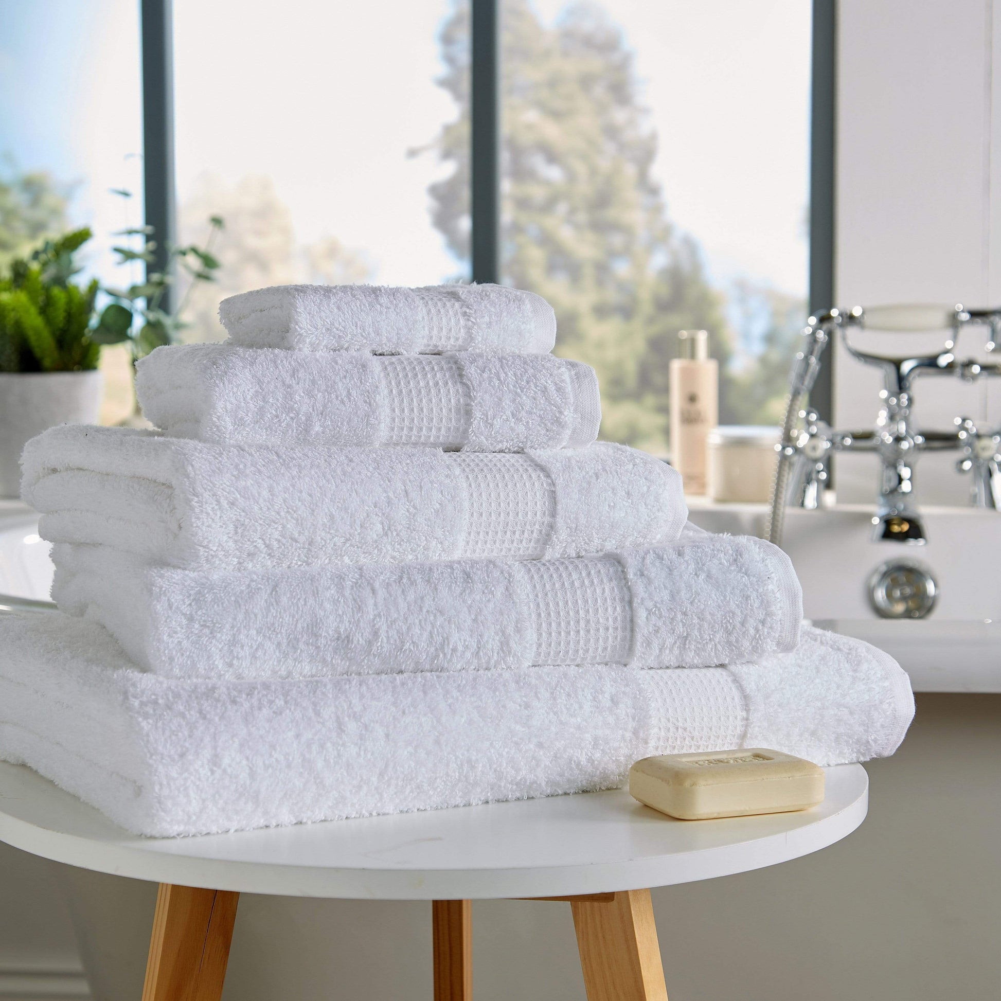 OLIVIA ROCCO Towel Luxe Collection 700GSM Towel Wholesale Manchester UK